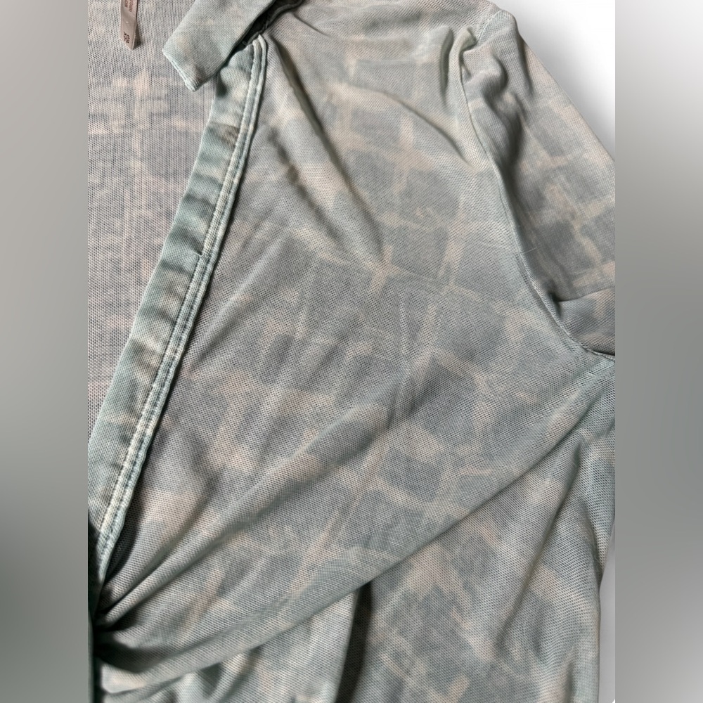 FREE PEOPLE Lucky Shirtee Button-Up Women's Top - Size XSmall - Picture 7 of 13